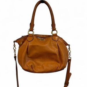 Elegant Tan Leather Handbag W/Gold Hardware